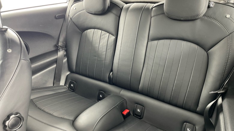 MINI Hatchback 2.0 John Cooper Works 3dr Auto Petrol Hatchback